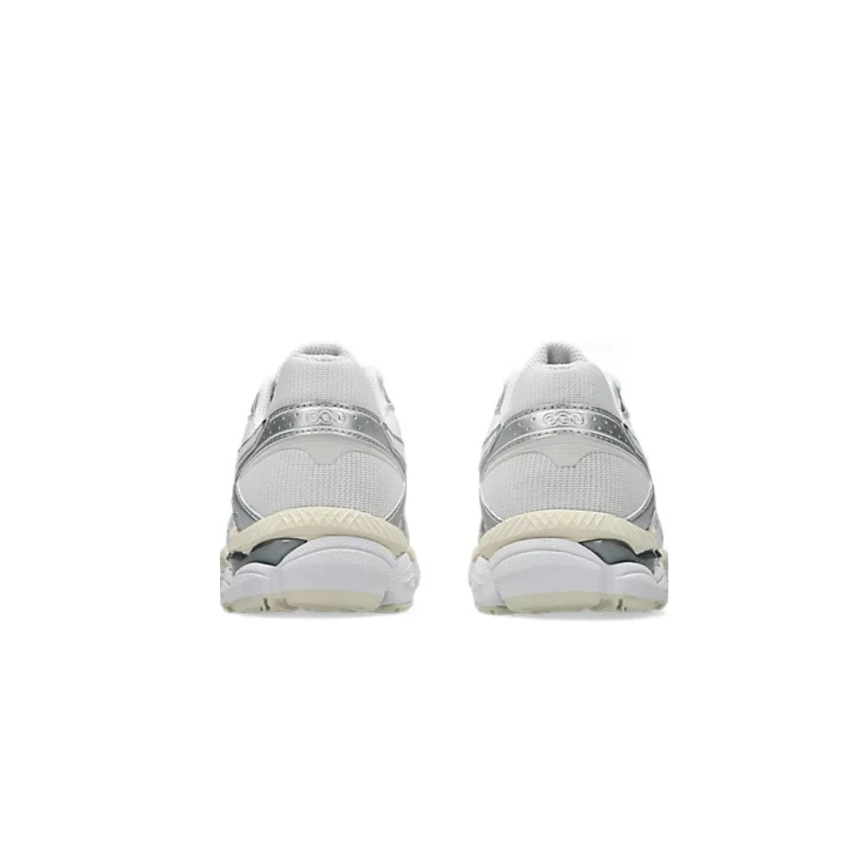 ASICS Gel-Cumulus 16 'White'